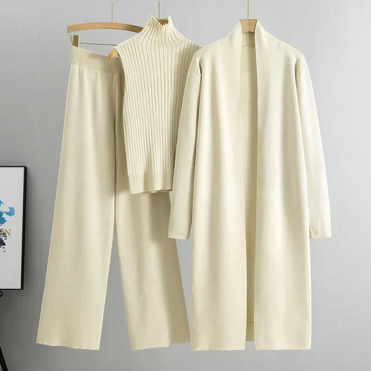 Zara – Άνετο Τριμερές Χειμερινό Σετ για Γυναίκες