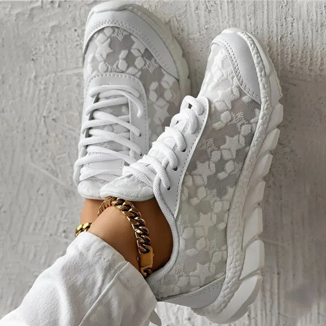 Jonas – Comfortable Aerobic Shoes