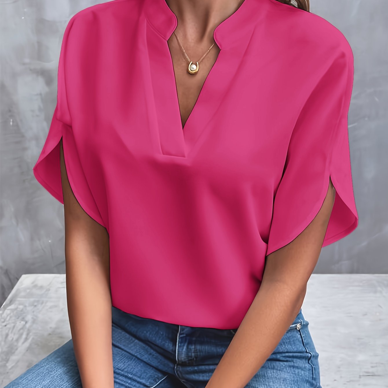 Lina - Light and elegant blouse for any occasion