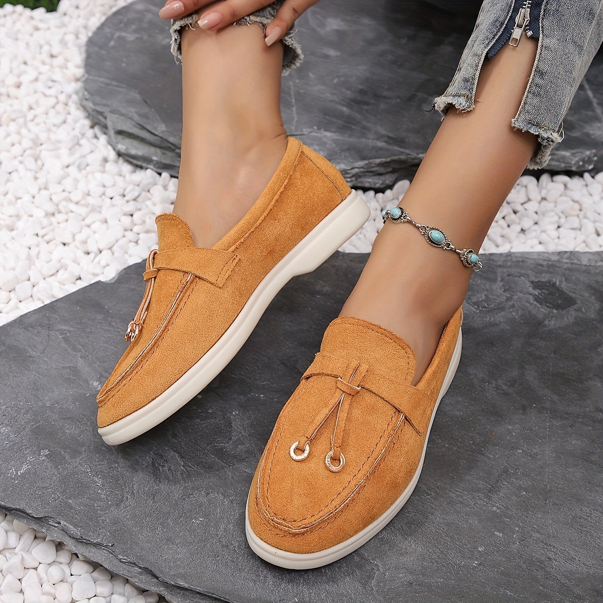 Leon – Comfortable Moccasins for Everyday Use