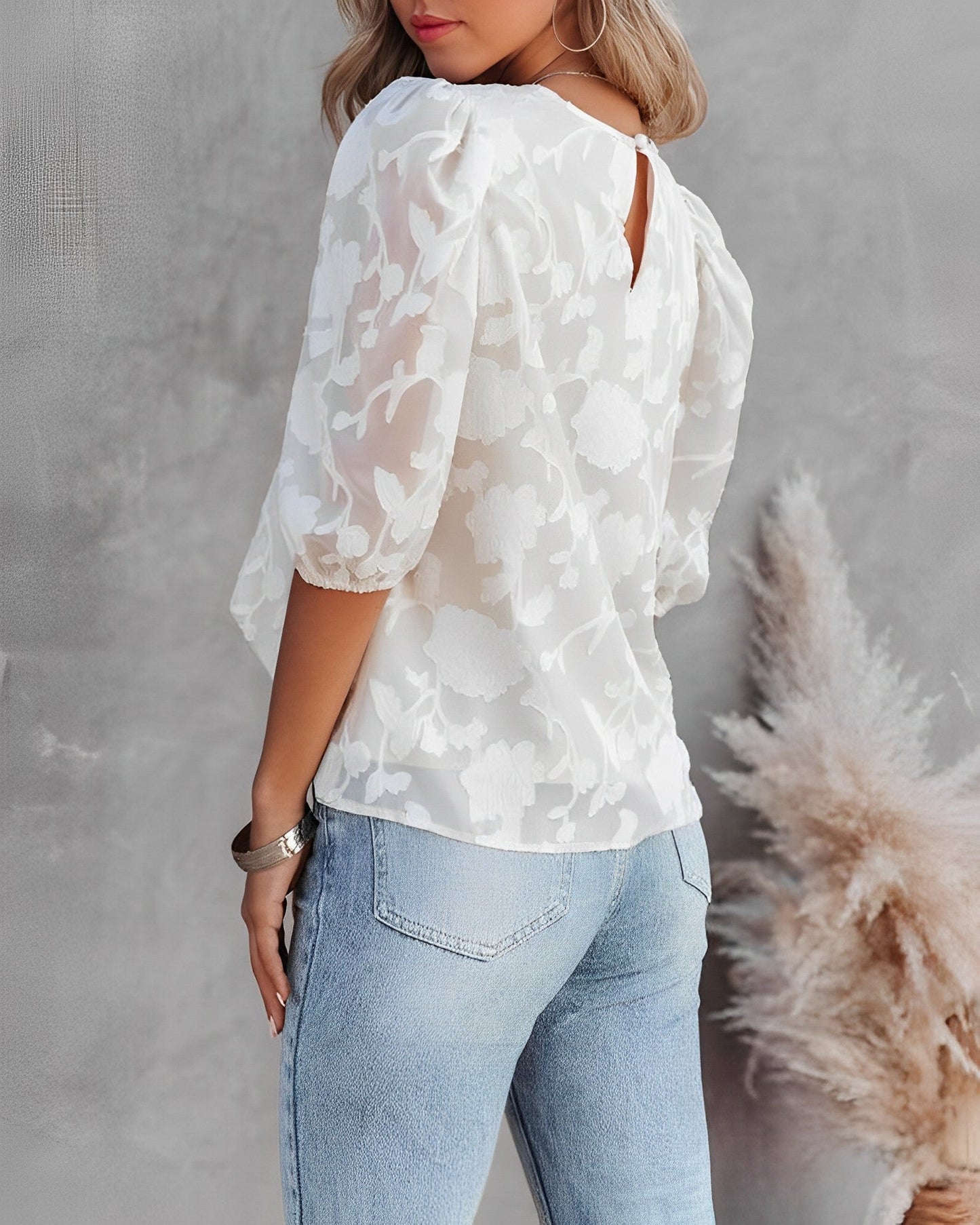 Dorrothea - Blouse in chiffon with puff sleeves