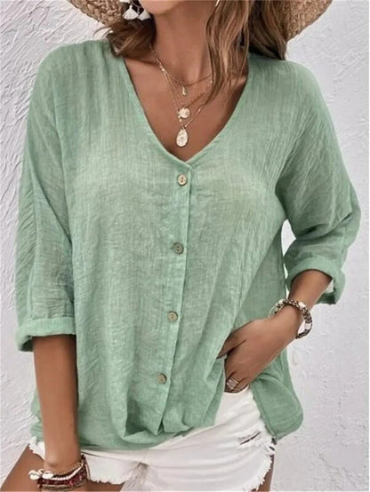 Fayo - Easy blouse with V-neck and buttons