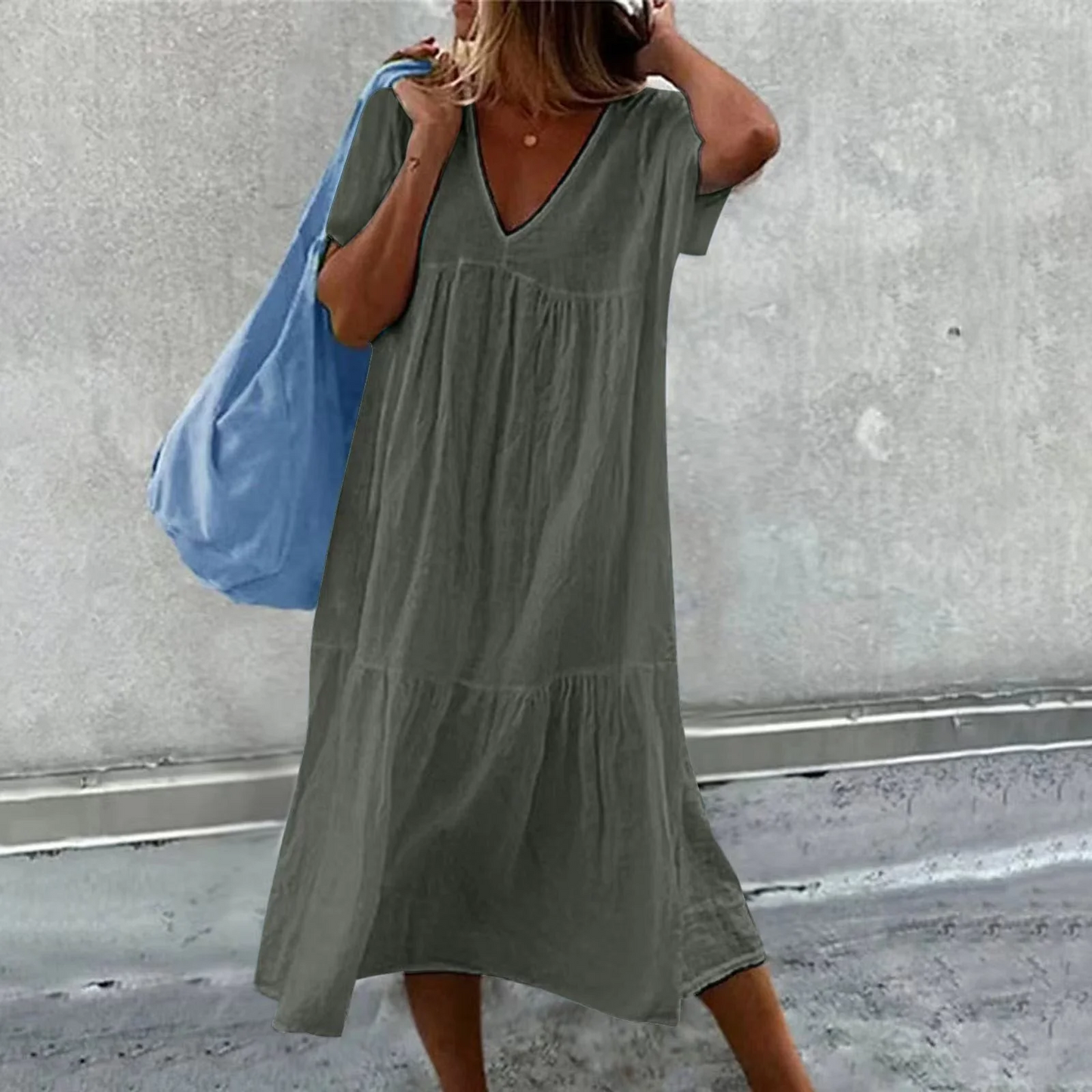 Deanna - Loose Dress with V-Neck, Versatile and Comfortable