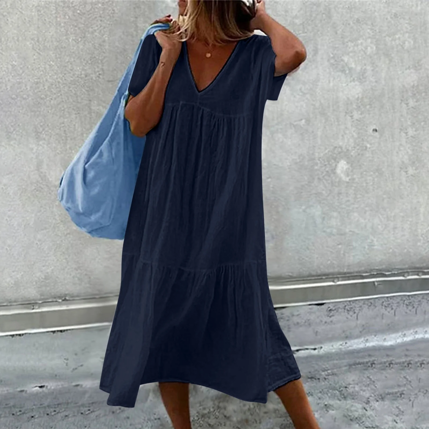 Deanna - Loose Dress with V-Neck, Versatile and Comfortable