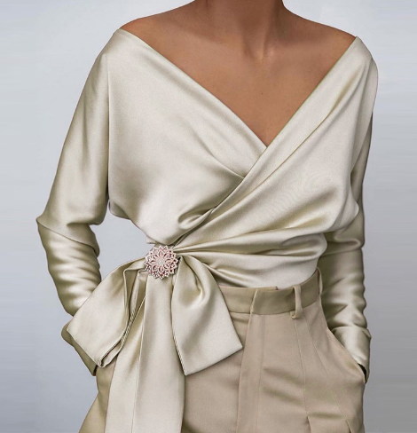 Davina - Blouse made of Silk