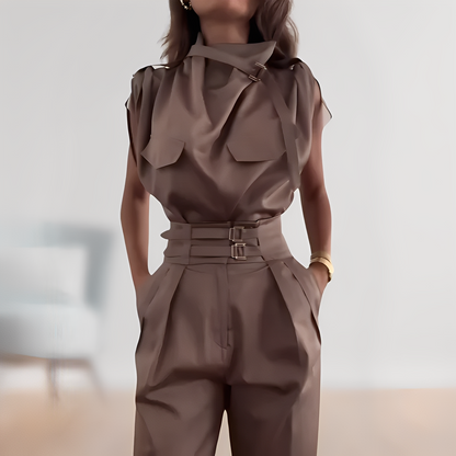 Leona – Στυλάτη αμάνικη ολόσωμη φόρμα