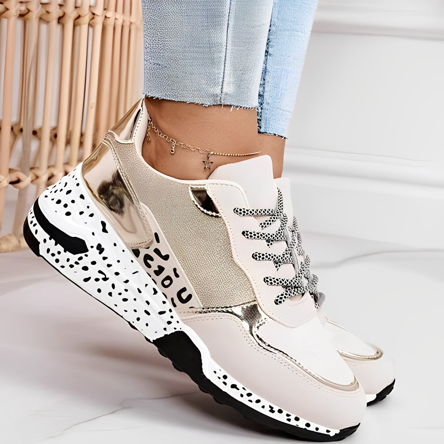 Penelope - Comfortable Sneakers with Shell for Women