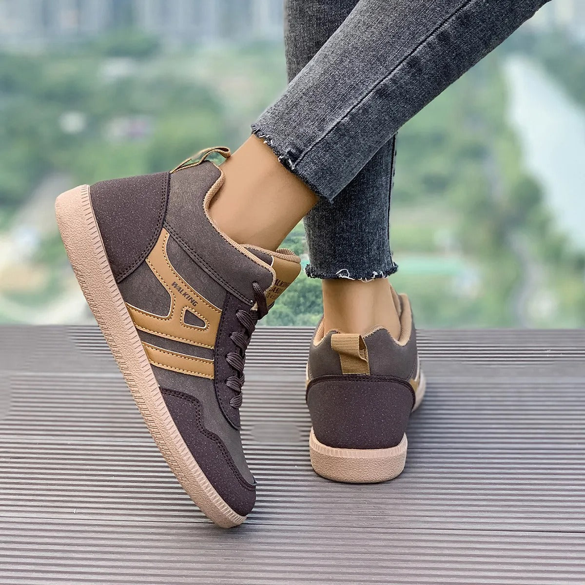 Griselda - Stylish flat sneakers for women