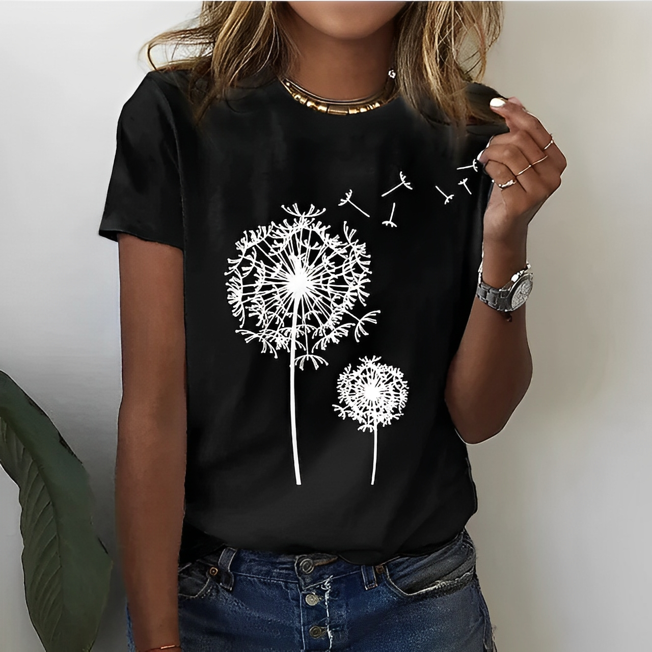 Lilly – Καλοκαιρινό T-Shirt με Στρογγυλή Λαιμόκοψη