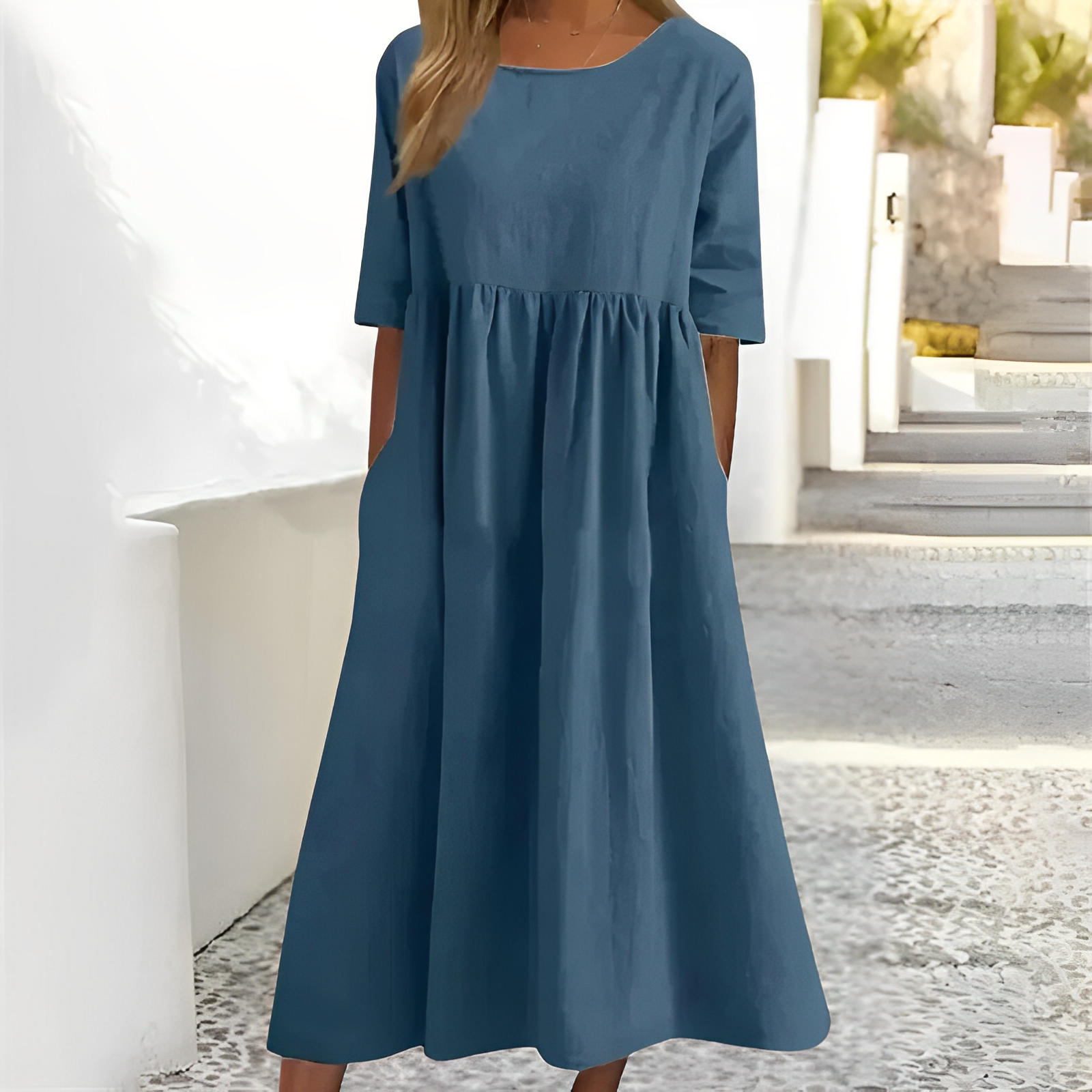 Niva – Lightweight warm mid-length dress for women