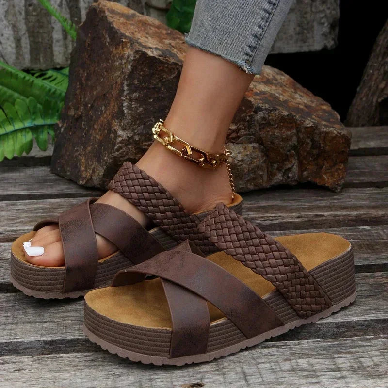Anika – Comfortable Orthopedic Sandals for All-Day Wear